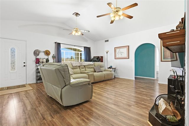 9022 N Lariat Drive, Kingman, AZ 86401