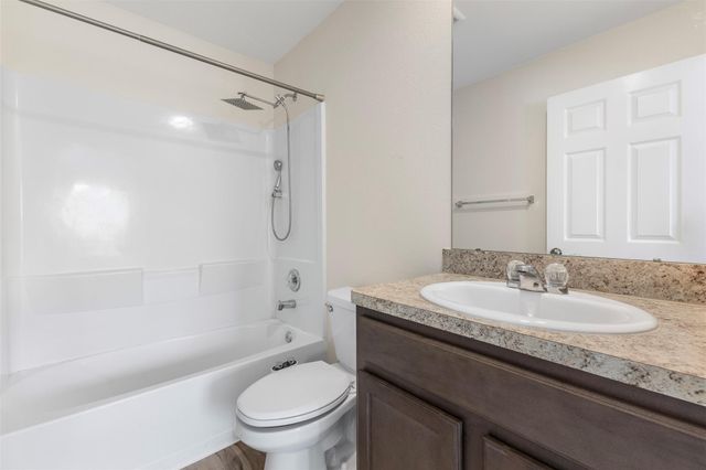 8635 Wooster Trails Drive, Baytown, TX 77521
