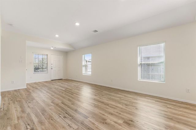 8635 Wooster Trails Drive, Baytown, TX 77521