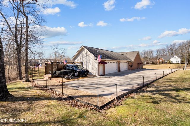 112 Dove Drive, Crossville, TN 38555