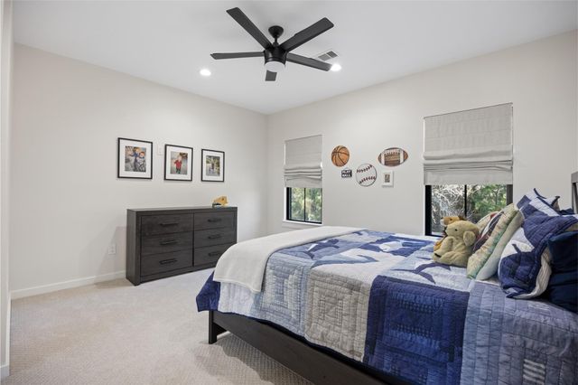 5414 Forest Cove Drive, Dickinson, TX 77539