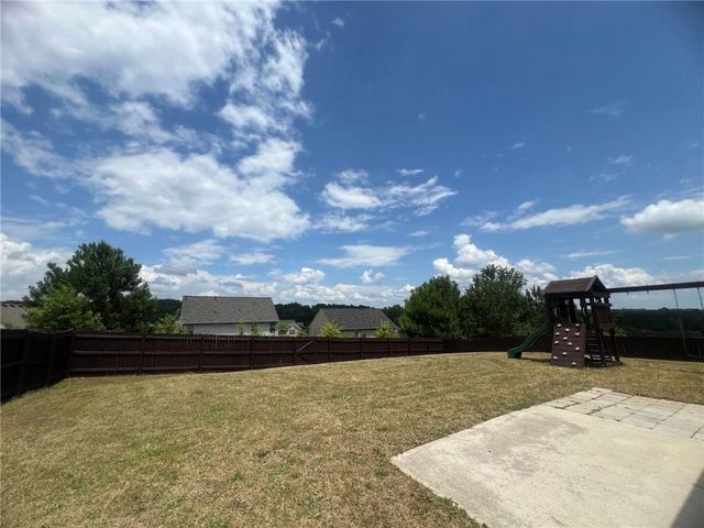 1053 Sutherland Drive, Winder, GA 30680