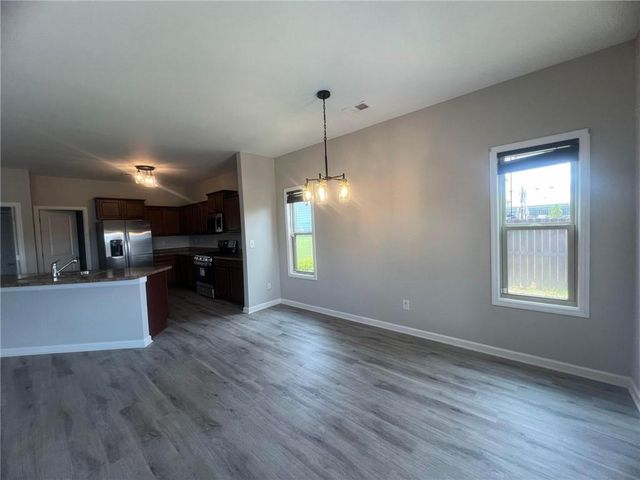 1053 Sutherland Drive, Winder, GA 30680