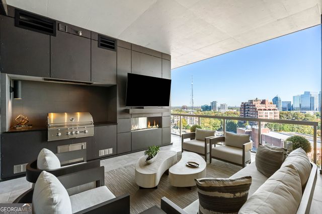 3107 Peachtree Road NE 1402, Atlanta, GA 30305