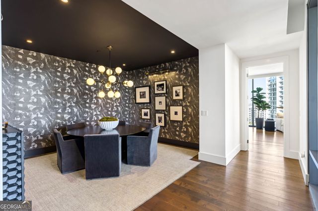 3107 Peachtree Road NE 1402, Atlanta, GA 30305