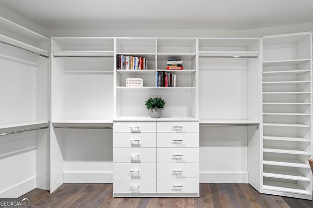 3107 Peachtree Road NE 1402, Atlanta, GA 30305