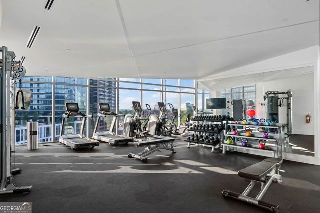 3107 Peachtree Road NE 1402, Atlanta, GA 30305