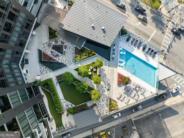 3107 Peachtree Road NE 1402, Atlanta, GA 30305