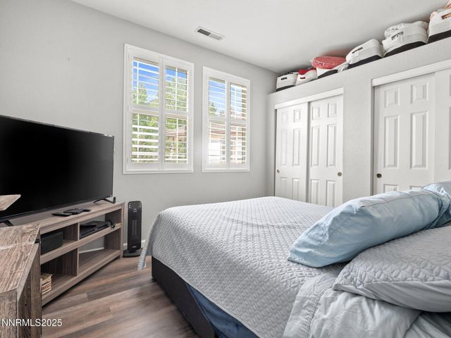 7476 Lorna Lane, Sparks, NV 89436