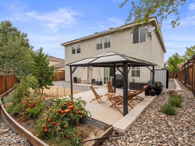 7476 Lorna Lane, Sparks, NV 89436