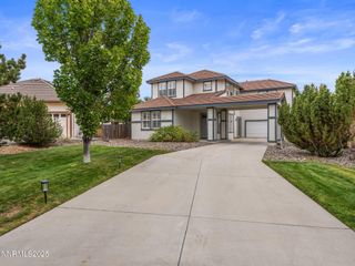 7476 Lorna Lane, Sparks, NV 89436