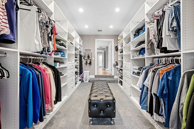 48 Summer Rd, Berlin, MA 01503