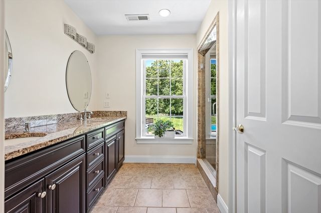 48 Summer Rd, Berlin, MA 01503