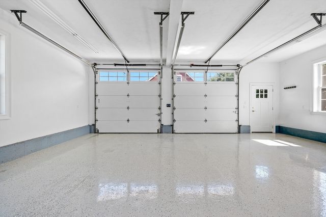 48 Summer Rd, Berlin, MA 01503