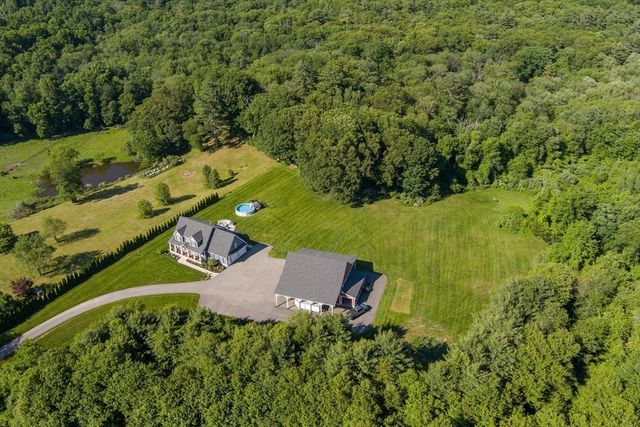 48 Summer Rd, Berlin, MA 01503