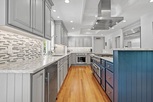 48 Summer Rd, Berlin, MA 01503