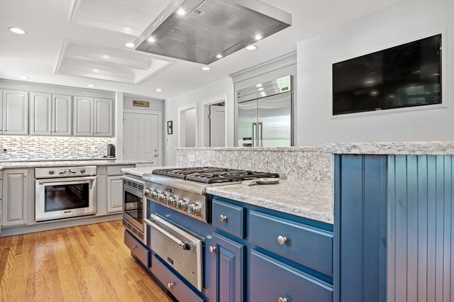 48 Summer Rd, Berlin, MA 01503