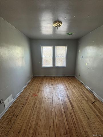 15791 Cherrylawn Street, Detroit, MI 48238