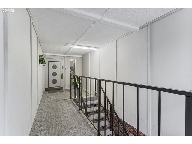 311 Ne 85TH St X, Vancouver, WA 98665