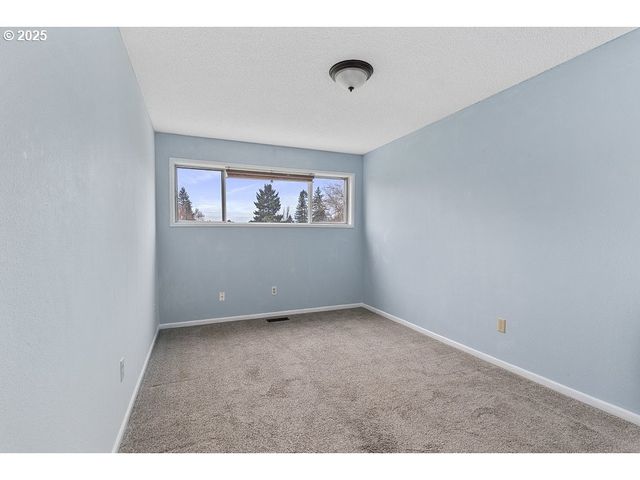 311 Ne 85TH St X, Vancouver, WA 98665