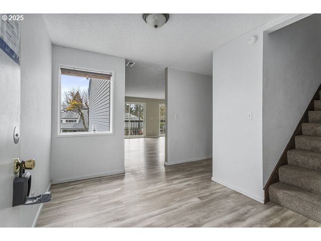 311 Ne 85TH St X, Vancouver, WA 98665