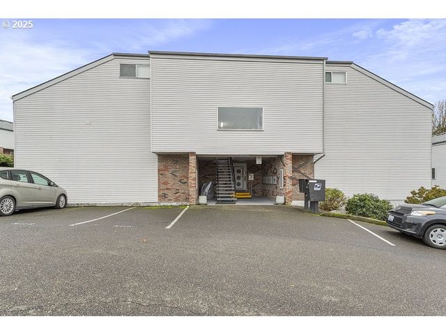 311 Ne 85TH St X, Vancouver, WA 98665