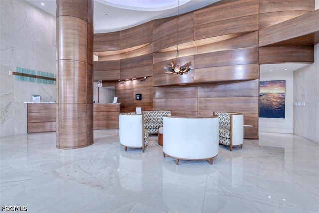 3000 Oasis Grand BLVD 701, Fort Myers, FL 33916