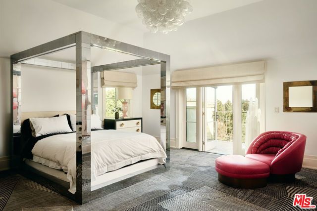 10790 Bellagio Road, Los Angeles, CA 90077