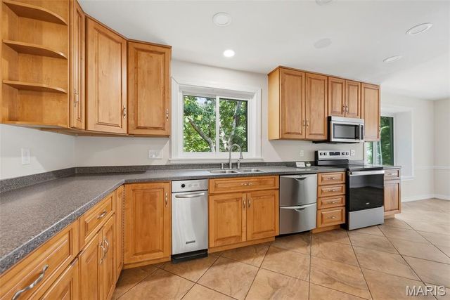 18409 Woodland Meadows Drive, Wildwood, MO 63038
