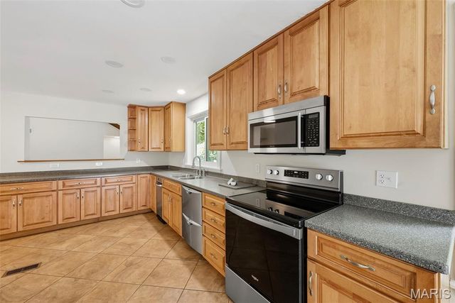 18409 Woodland Meadows Drive, Wildwood, MO 63038