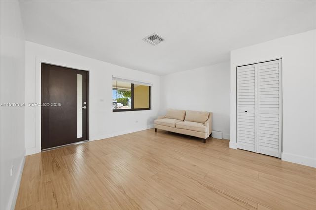 3101 SW 106th Ave, Miami, FL 33165