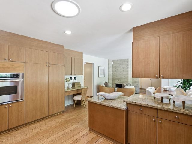 28266 Christopher Lane, Los Altos Hills, CA 94022