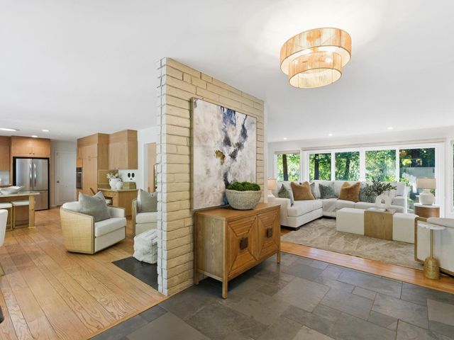 28266 Christopher Lane, Los Altos Hills, CA 94022