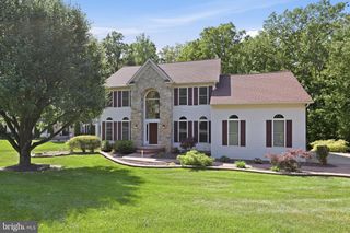 56 MONUMENT DR, Stafford, VA 22554