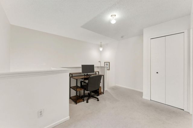 13608 Carmody Drive, Eden Prairie, MN 55344