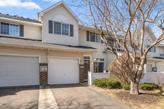 13608 Carmody Drive, Eden Prairie, MN 55344