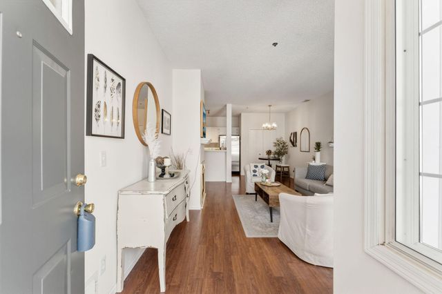 13608 Carmody Drive, Eden Prairie, MN 55344