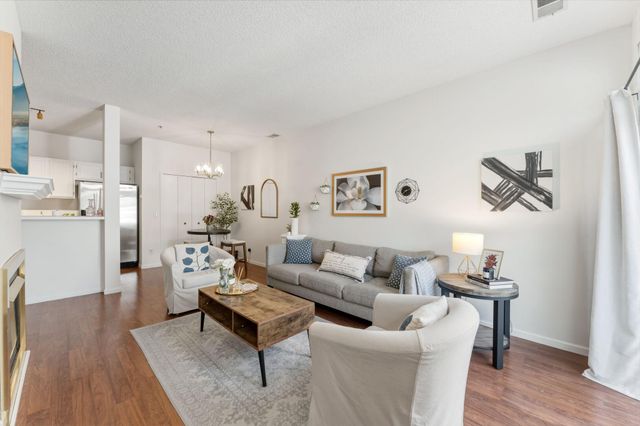 13608 Carmody Drive, Eden Prairie, MN 55344