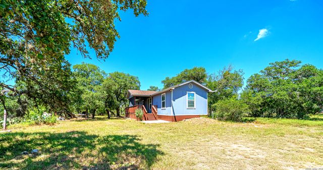 8579 Whartons Dock, Bandera, TX 78003