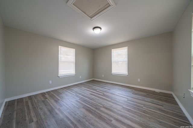 8579 Whartons Dock, Bandera, TX 78003