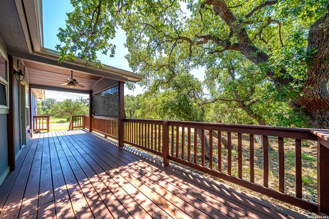 8579 Whartons Dock, Bandera, TX 78003