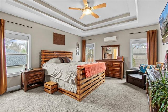 8119 NW Venita Street, Weatherby Lake, MO 64152