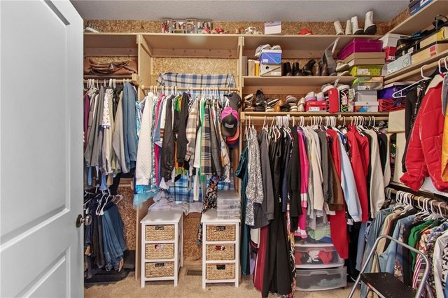 8119 NW Venita Street, Weatherby Lake, MO 64152