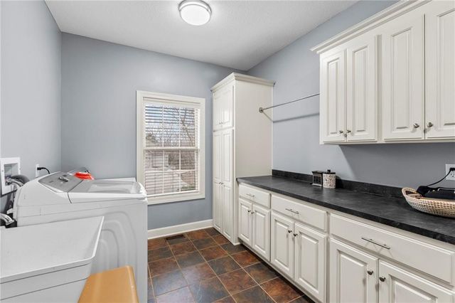 8119 NW Venita Street, Weatherby Lake, MO 64152