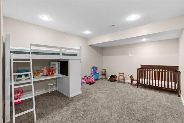 8119 NW Venita Street, Weatherby Lake, MO 64152