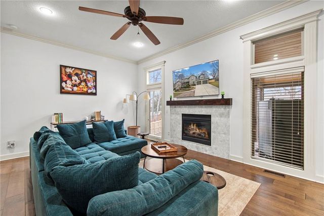 8119 NW Venita Street, Weatherby Lake, MO 64152