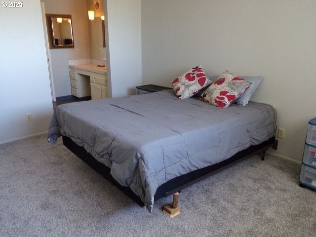 950 EVERGREEN Rd 310, Woodburn, OR 97071