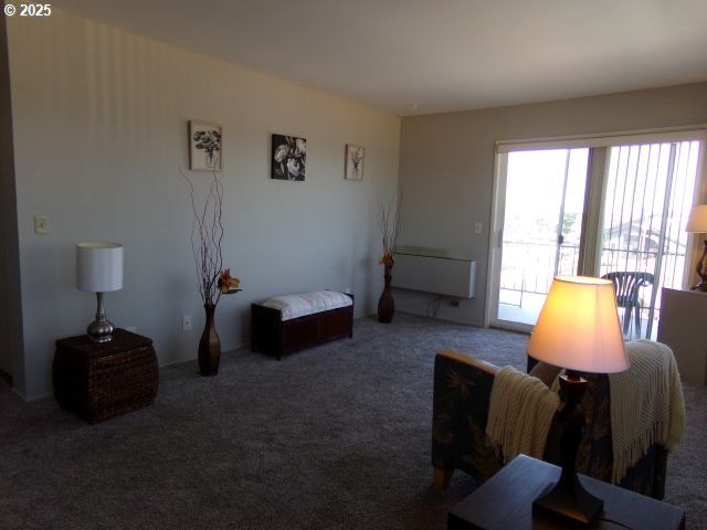 950 EVERGREEN Rd 310, Woodburn, OR 97071