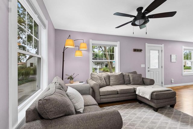 4246 Doncaster Drive, Madison, WI 53711