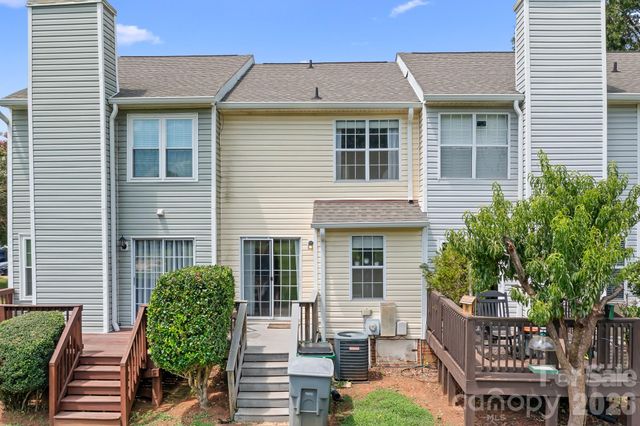 8159 Circle Tree Lane, Charlotte, NC 28277